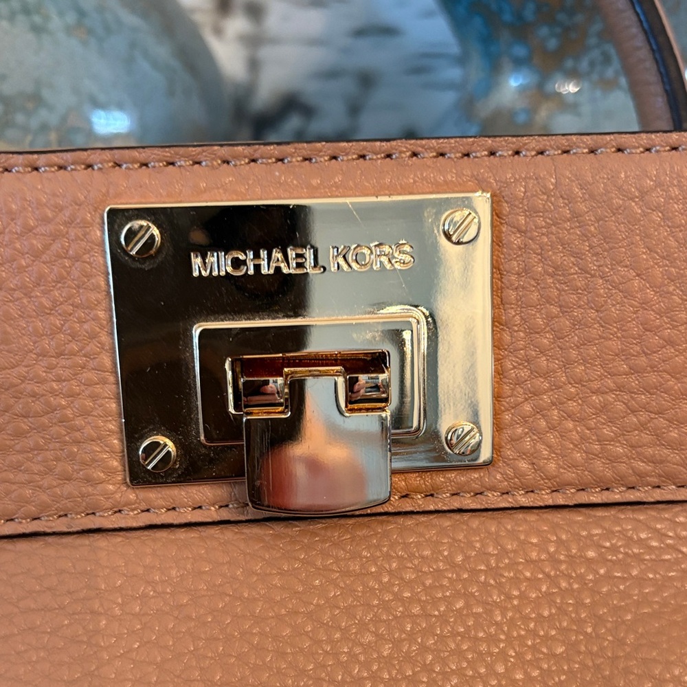 Michael Kors Cognac Leather Satchel with Gold Hardware beautiful - Picture 2 of 11